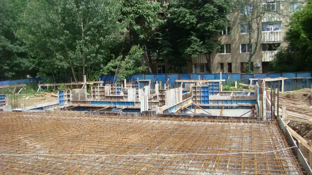 Bazin înot școala 311 — SC SOFIA INVEST CONSTRUCT SRL